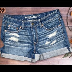 American eagle shorts size 6